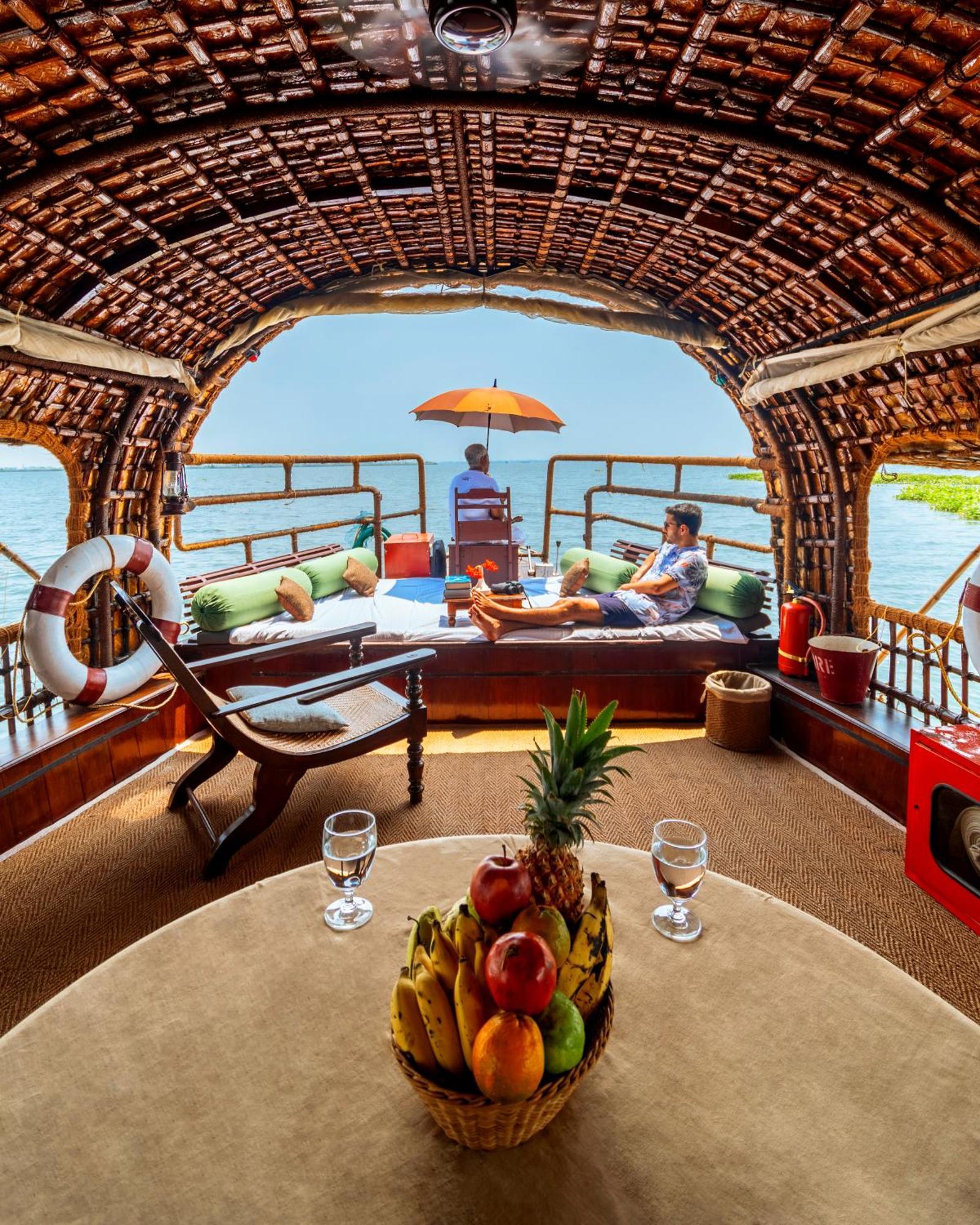 Отель Spice Coast Cruises - Houseboat, A Cgh Earth Experience Alappuzha Экстерьер фото