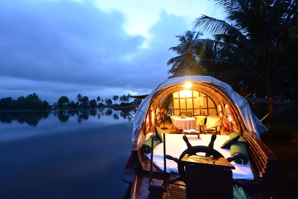 Отель Spice Coast Cruises - Houseboat, A Cgh Earth Experience Alappuzha Экстерьер фото